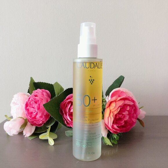 Caudalie Vinosun Protect Very High Protection Sun Water SPF50+ - Picture 2 of 7